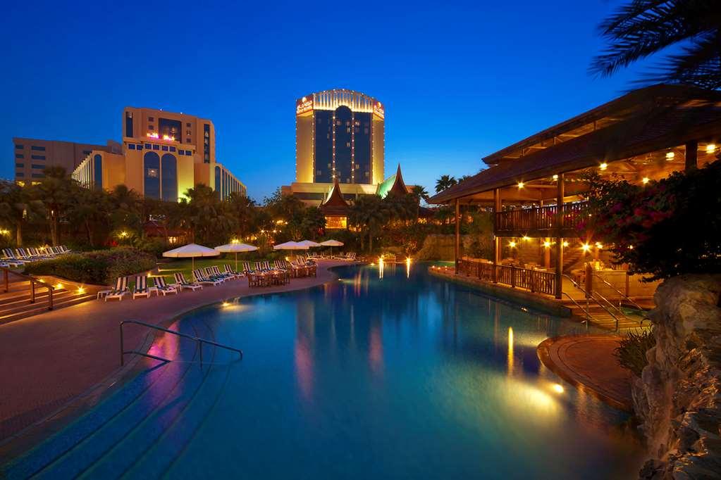 Gulf Hotel Bahrain Манама Екстер'єр фото