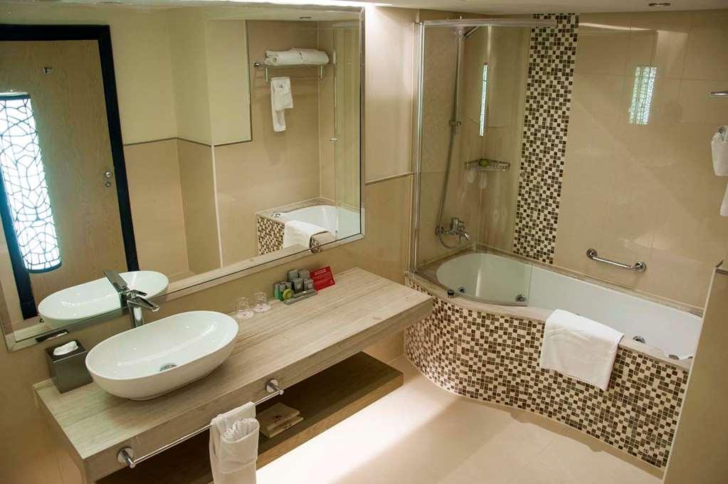 Gulf Hotel Bahrain Манама Екстер'єр фото